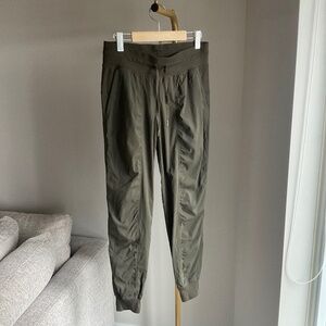 Lululemon Forest Green Jogger Pants